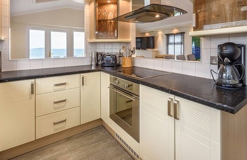 Mynytho Cabin | THE WARREN S15, family friendly, luxury holiday cottage in Abersoch