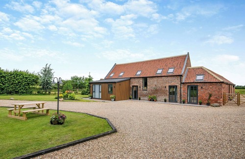 Arnold Cottage | The Warren - UK42858