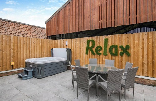 Arnold Cottage | The Warren - UK42858