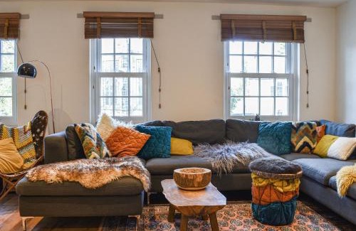 Tideswell House | The Warrington House