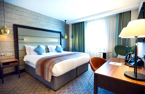 Warwick Hotel | The Warwickshire Hotel and Country Club