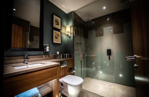 Warwick Hotel | The Warwickshire Hotel and Country Club