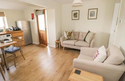 Sibford Gower House | The Wash House
