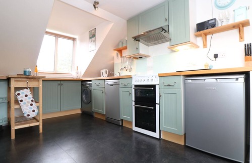 Saint Martin Cottage | THE WATCH, pet friendly, country holiday cottage in Porthcurno