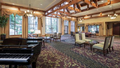 Algoma District Hotel | The Water Tower Inn - BW Premier Collection