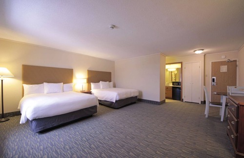 Algoma District Hotel | The Water Tower Inn, BW Premier Collection