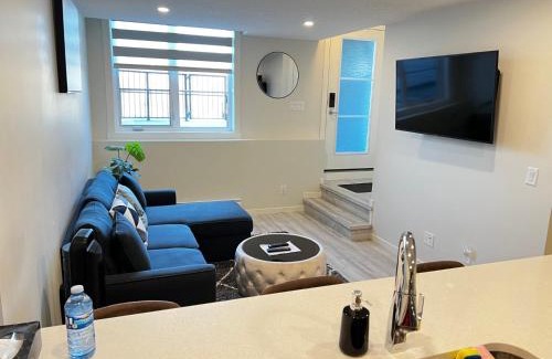 Keith Apartment | The Waterfront cozy 1 bd suite in Rockland Park, Tuscany NW