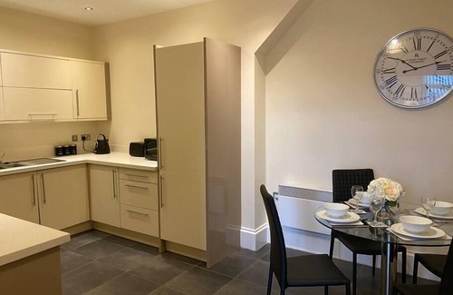 Southport Apartment | The Waterfront Suite
