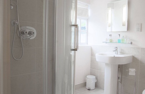 Tuckenhay Bed & Breakfast | The Watermans Arms