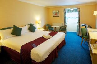 Hemel Hempstead Hotel | The Watermill Hotel, Sure Hotel Collection by Best Western