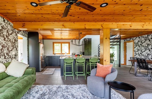 Swan Lake Apartment | The Waternote of Bethel