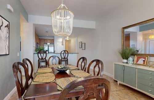 Horseshoe Bay Apartment | The Waters Condo Building 2 - Tranquil Shores