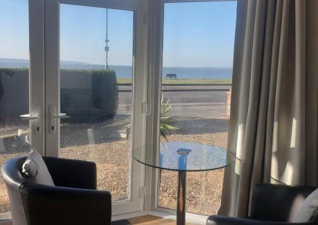 Lee-on-the-Solent House | The Waters Edge