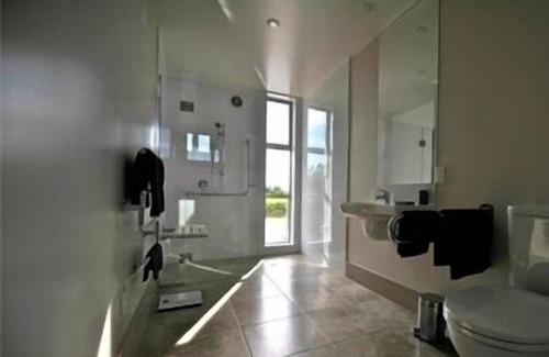 Tasman Bed & Breakfast | The Waters