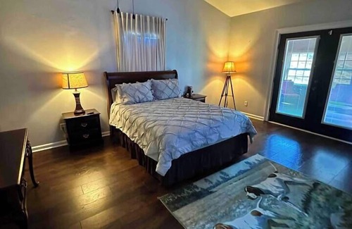 Pine Mountain Other | The Waterview Lake House