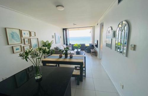 Durban Point Apartment | The Waves, 806 Quayside Point Waterfront