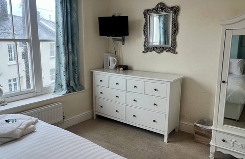 Instow Bed & Breakfast | The Wayfarer Inn