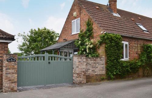 Huggate House | The Weaning Shed