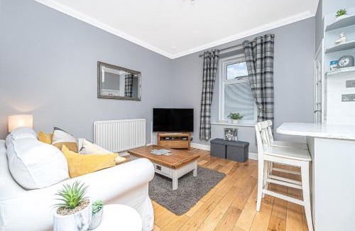 Markinch Apartment | The Wee Haig - 1 Bedroom Condo Sleeps 2
