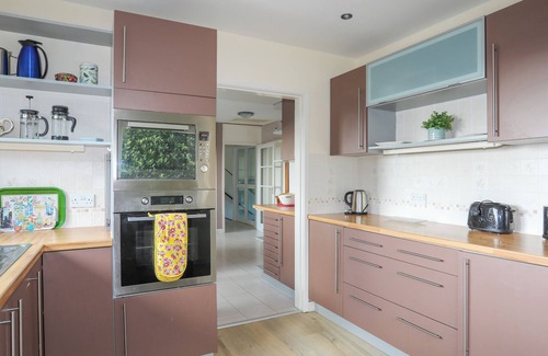 Mynytho Cottage | THE WELLINGTON, pet friendly, character holiday cottage in Mynytho