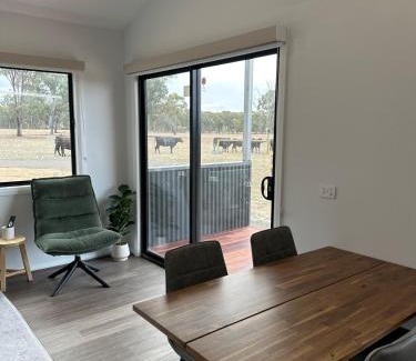 Goornong House | The Wellsford Cabin - Retreat & Holiday With Your Horse
