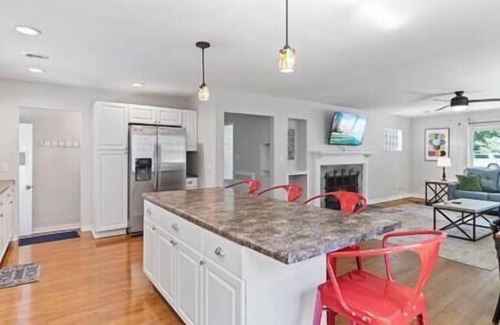 Norton Shores House | The Wendover