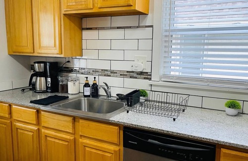 Cleveland Apartment | The West Blvd 2bedroom Apartment