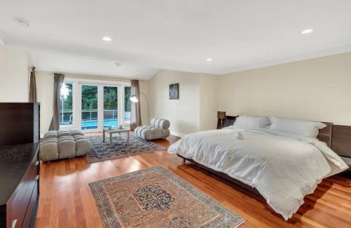 West Vancouver House | The West Vancouver Getaway Estate 5 Bedrooms