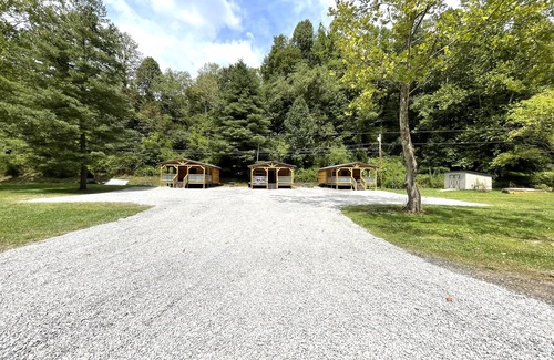 Northfork Cabin | The West Virginia Way, Outlaws Hideaway Cabin 4