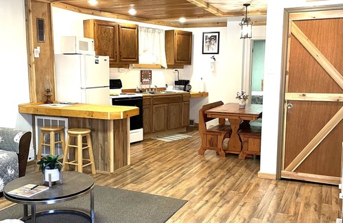 Kyle House | The West Virginia Way, The Cackalacky Shack