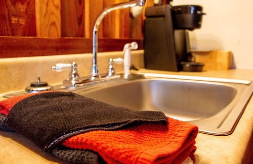 Hot Springs Apartment | The Western Suite at Panther Valley Ranch