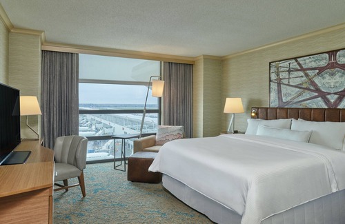 Whittaker Hotel | The Westin Detroit Metropolitan Airport