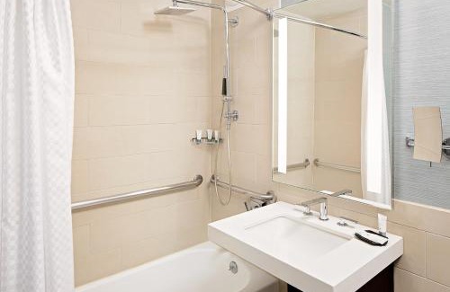 Morristown Hotel | The Westin Governor Morris, Morristown