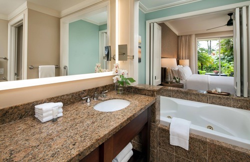 Princeville Hotel | The Westin Princeville Ocean Resort Villas