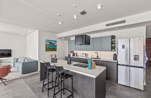 Pietermaai District Apartment | The Wharf 9 city apartment, overlooking Annabay, downtown Willemstad