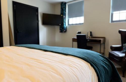 Tempsford Hotel | The Wheatsheaf in Tempsford