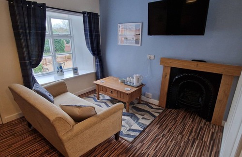 West Beckham Bed & Breakfast | The Wheatsheaf Pub West Beckham