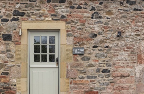 Kelso Cottage | THE WHEEL HOUSE - a pretty cottage close to Kelso, ideal for sightseeing