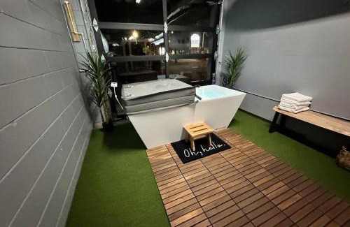 Jacksonville Beach Apartment | The Wheelhouse Unit at Seahorse Rentals