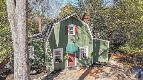 Rocky Mount House | The Whimsical Barn
