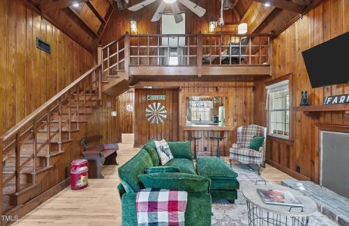 Rocky Mount House | The Whimsical Barn