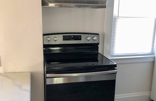 Niagara County House | The Whirlpool 3 bedroom USA walk to the park