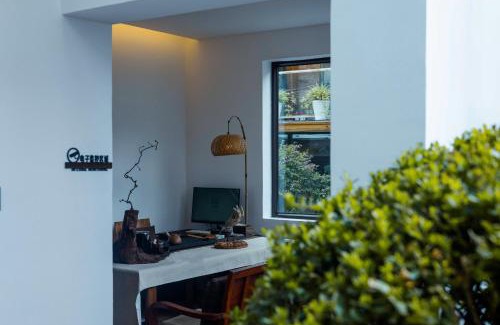 Dali Ancient Town House | The Whisperer Guanshan Private Residence Hotel