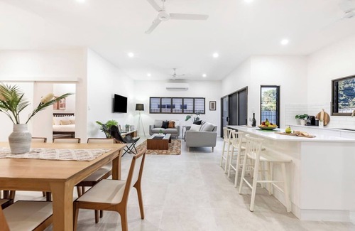 Fannie Bay Villa | The White Belle The Best of Fannie Bay Living