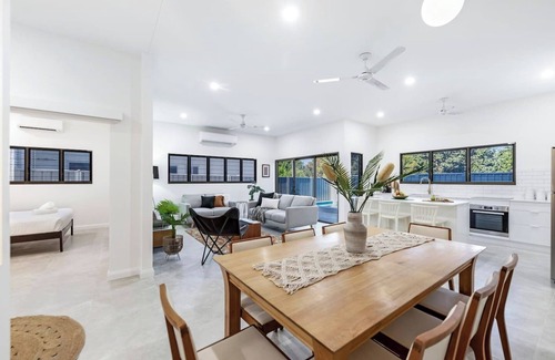 Fannie Bay Villa | The White Belle The Best of Fannie Bay Living
