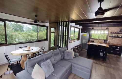 Guapiles Cabin | The White Cabin