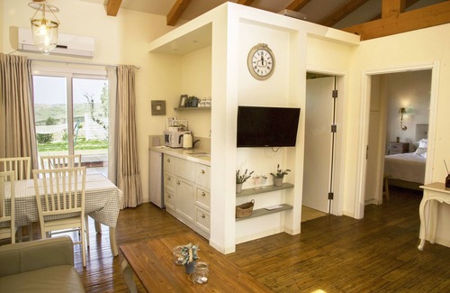 Ramot Villa | The White Cabins - Boutique