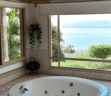 Ramot Ski Chalet | The White Chalet View
