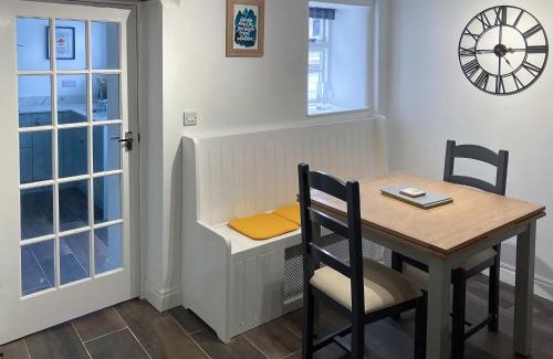 Gargrave House | The White Cottage