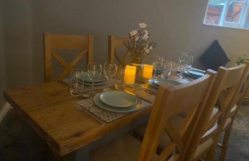 Alton Apartment | The White Hart Apartment Church View